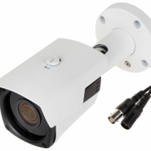 Kamery z obiektywem zmiennym i oświetlaczem podczerwieni (IR), do 8.3 Mpx